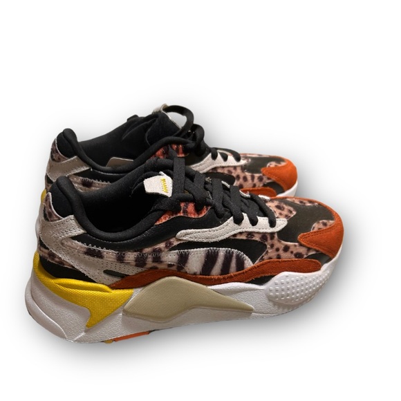 Women's  PUMA RS-X3 W.CATS 373953-01 Pale Khaki-Puma White sneakers  NEW in box - Picture 1 of 14